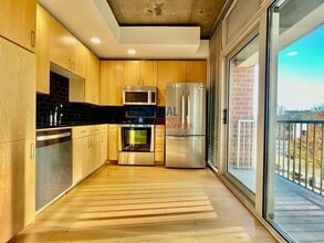 1700 Bassett St in Denver, CO - Building Photo - Building Photo