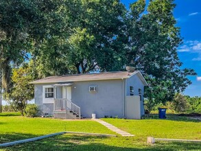 12838 Florida Ave in Astatula, FL - Building Photo - Building Photo
