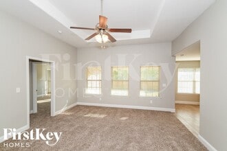 369 Vincent St in Alabaster, AL - Foto de edificio - Building Photo