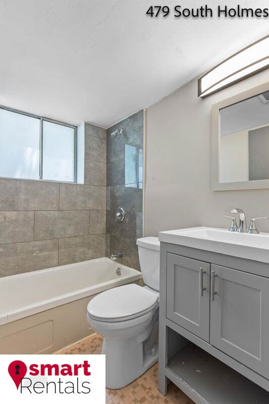 479 S Holmes Ave in Kirkwood, MO - Building Photo - Building Photo