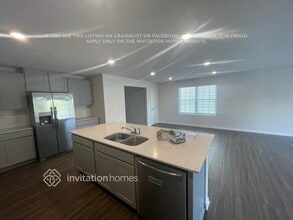 5117 Spring Breeze Blvd in Charlotte, NC - Building Photo - Building Photo