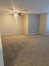 2915 Early Turn Dr in Webster, TX - Building Photo - Building Photo