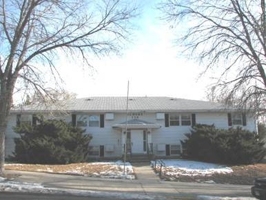 116 N Oneida St in Pierre, SD - Building Photo