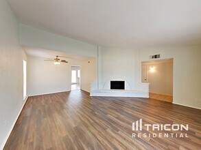 7006 Blackberry Dr in Arlington, TX - Building Photo - Building Photo