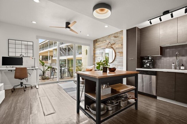 property at 604 N Bluff Dr