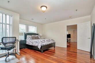 650 2nd St in Hoboken, NJ - Building Photo - Building Photo