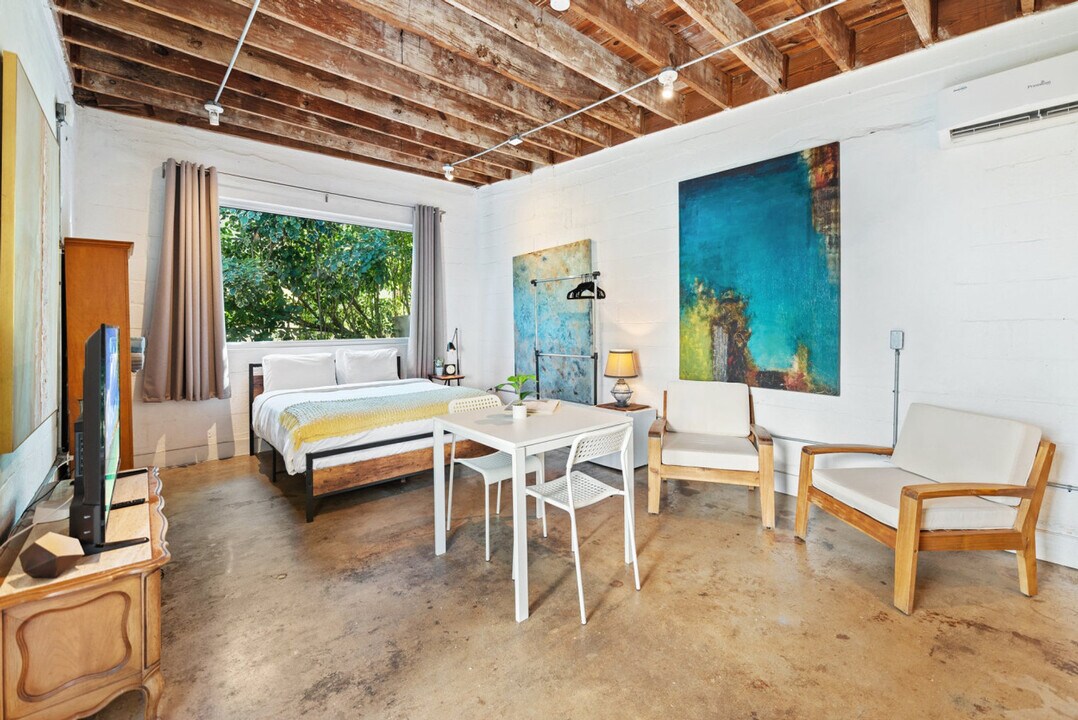 36 Phoenetia Ave in Coral Gables, FL - Building Photo