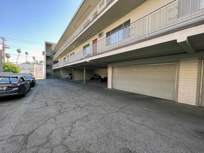 1313 Huntington Dr in South Pasadena, CA - Building Photo - Building Photo