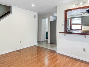 577 Amherst St in Manchester, NH - Building Photo - Building Photo