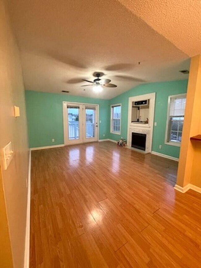 721 Melba Ct