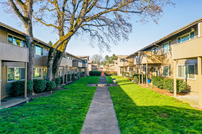 Country Oaks in Beaverton, OR - Foto de edificio - Building Photo