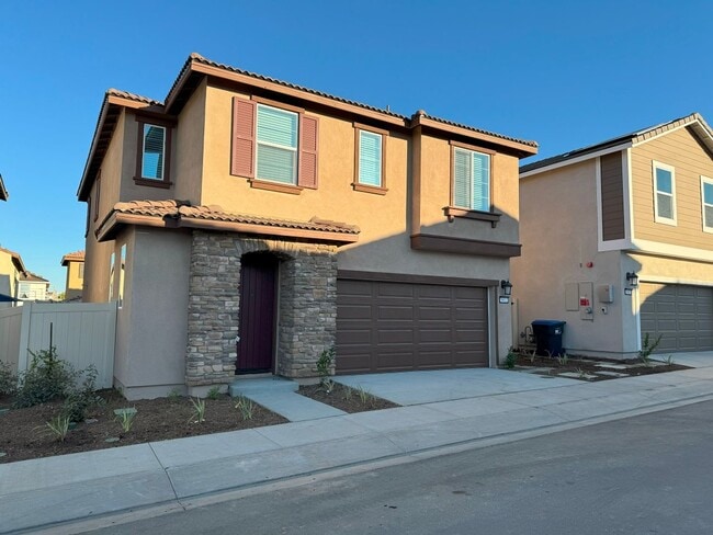 36612 Desert Tortoise Rd in Murrieta, CA - Building Photo - Building Photo