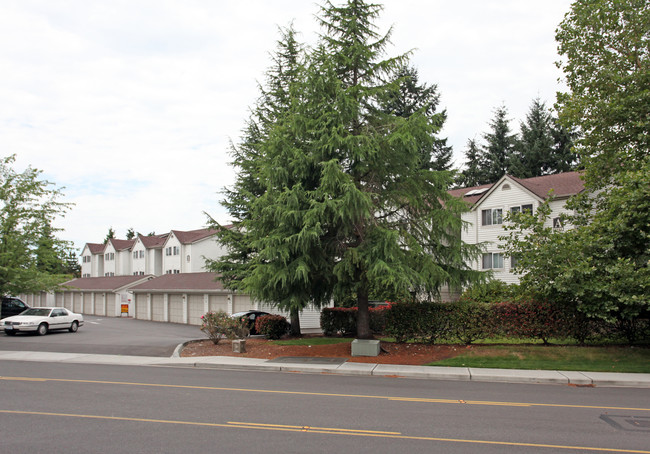 Westwind Apartments in Lakewood, WA - Foto de edificio - Building Photo