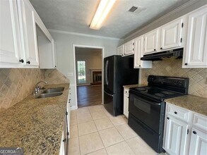 2930 Governors Ct in Marietta, GA - Foto de edificio - Building Photo