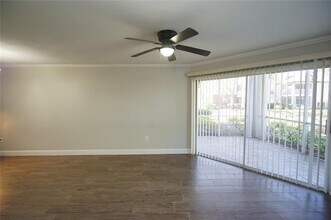 10122 Winsford Oak Blvd in Tampa, FL - Building Photo - Building Photo