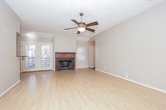 1052 Blue Mountain Ln in Nashville, TN - Building Photo - Building Photo