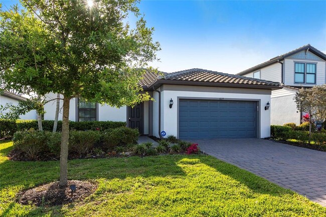 property at 6019 Bluestar Ct