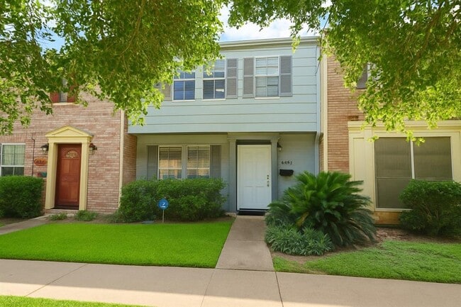 property at 7925 Grove Ridge Dr