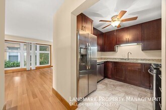 1209 N Harlem Ave in Oak Park, IL - Building Photo - Building Photo