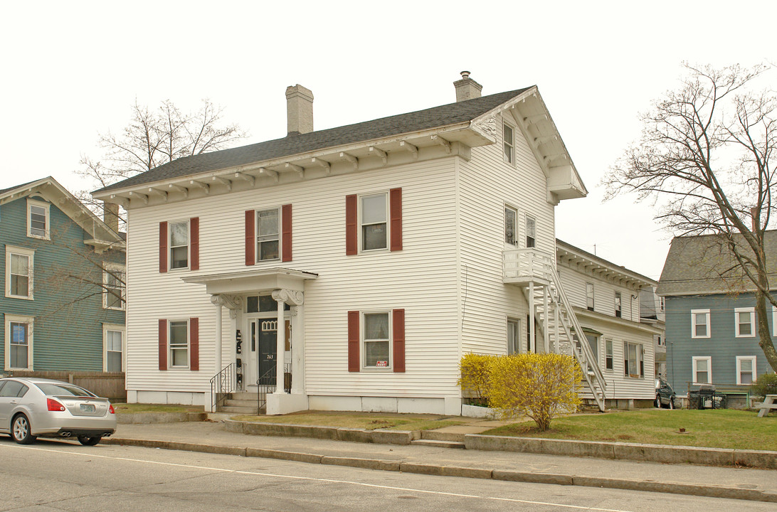 263 Hanover St in Manchester, NH - Foto de edificio