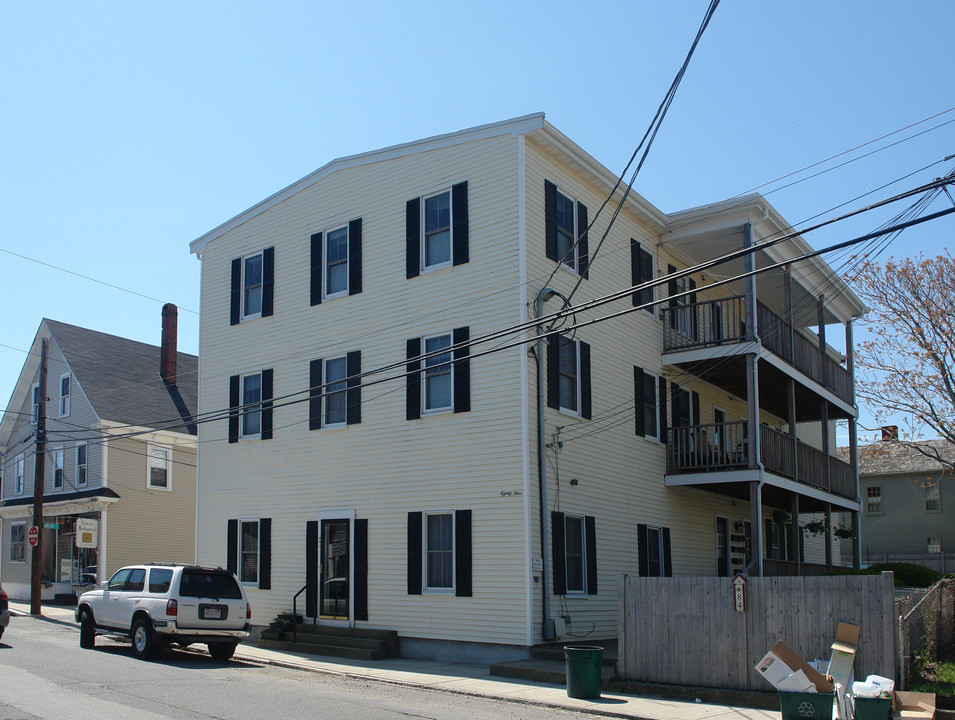 84 Water St in Newburyport, MA - Building Photo