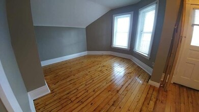 456 Salisbury St in London, ON - Building Photo - Building Photo