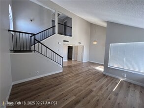 4495 Faberge Ave in Las Vegas, NV - Building Photo - Building Photo