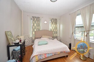 5 Braemore Rd, Unit 17A in Boston, MA - Building Photo