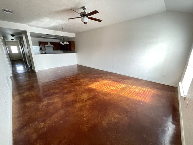 3800 John Chisholm Loop in Killeen, TX - Building Photo - Building Photo