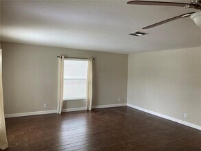 7110 2nd St N in St. Petersburg, FL - Building Photo - Building Photo