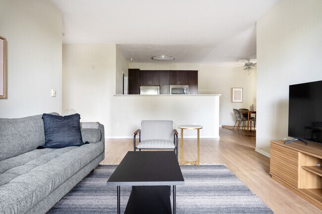 508 Railway Ave in Campbell, CA - Foto de edificio - Building Photo