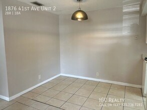 1876 41st Ave, Unit 2 in Vero Beach, FL - Building Photo - Building Photo