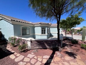 6245 S Lago Grande Dr in Bullhead City, AZ - Building Photo - Building Photo