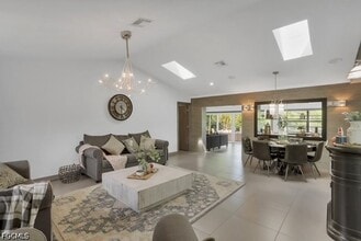 95 Schneider Dr in Ft. Myers, FL - Building Photo - Building Photo