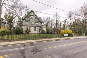 143 W Walnut Ln in Philadelphia, PA - Foto de edificio - Other