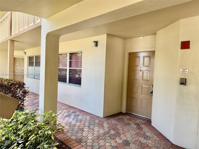 1601 Abaco Dr, Unit B1 in Coconut Creek, FL - Building Photo - Building Photo