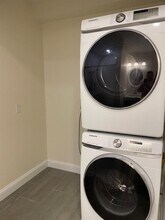 1664 Dorchester Ave, Unit Unit # 2 in Boston, MA - Foto de edificio - Building Photo