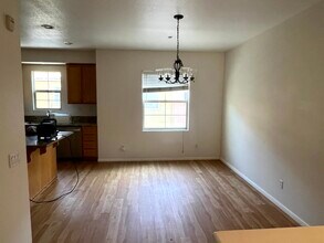 1840 Spring Straw Ln, Unit 4 in Chula Vista, CA - Building Photo - Building Photo