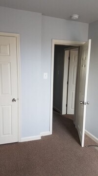 1102 E Price St photo'