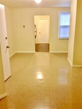 2275 John F. Kennedy Blvd in Jersey City, NJ - Building Photo - Building Photo