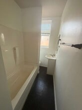 4141 Oregon Ave in St. Louis, MO - Foto de edificio - Building Photo