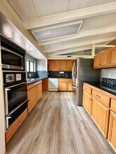 3163 Stevely Ave in Long Beach, CA - Building Photo - Building Photo