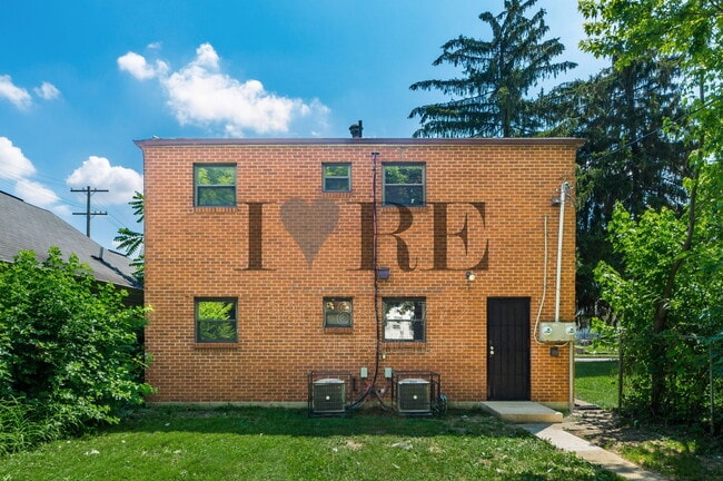 87 Stevens Ave in Columbus, OH - Building Photo - Building Photo