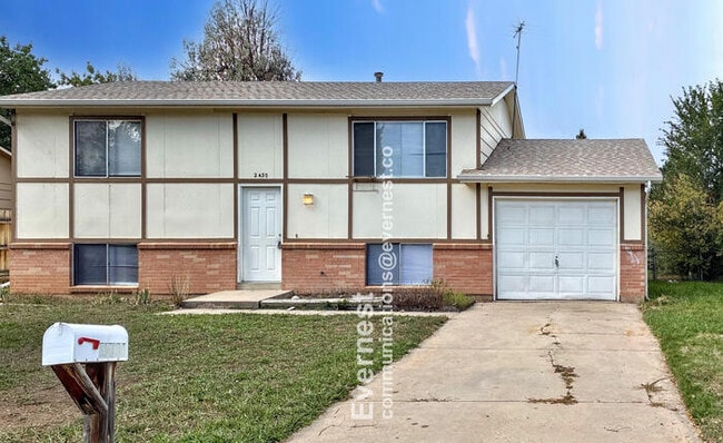 property at 2430 W Stuart St