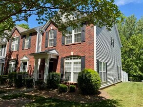 9552 Glenashley Dr in Cornelius, NC - Building Photo - Building Photo