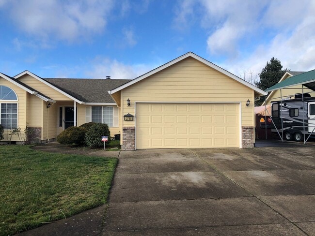 3788 Berkshire St in Eugene, OR - Building Photo - Building Photo