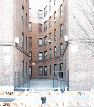 15-19 Mosholu Pky N in Bronx, NY - Building Photo - Building Photo