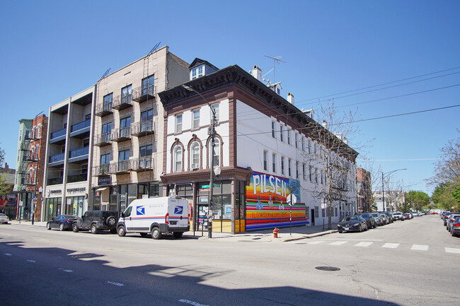 property at 1714 S Carpenter St