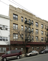 129 Franklin St Apartments