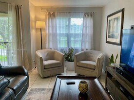 12500 SW 5th Ct in Pembroke Pines, FL - Building Photo